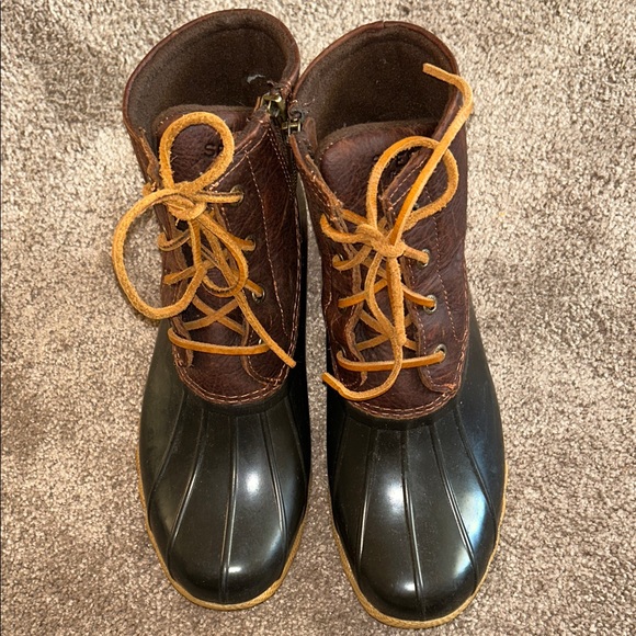Sperry Shoes - Sperry Brown and Black Boots with Tan Laces